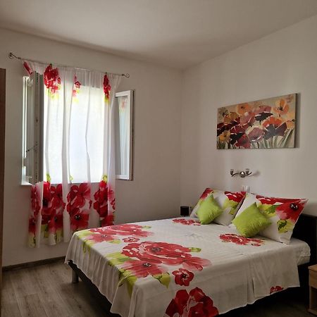 Apartman Darka Apartment Kaštela Exterior foto