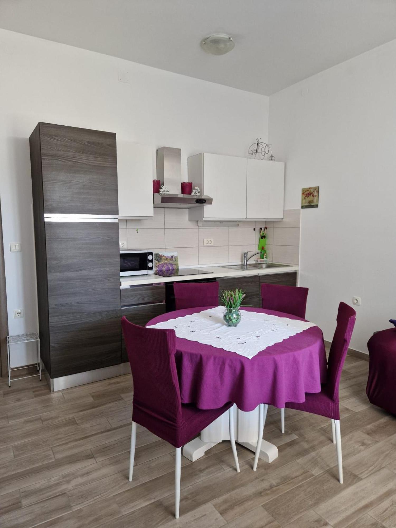 Apartman Darka Apartment Kaštela Exterior foto